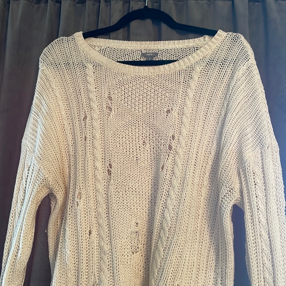 American Eagle Light Weight Distressed Sweater - Size XL White/Cream